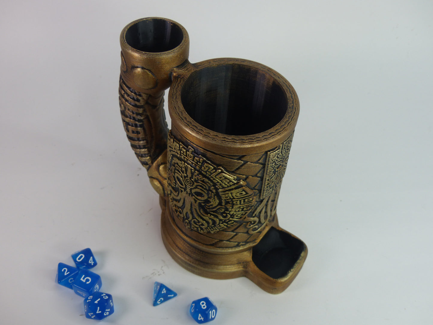 Cthulhu Can Cosy/Cozy DnD Dice Tower - 3D printed and hand painted - Can be personalised!