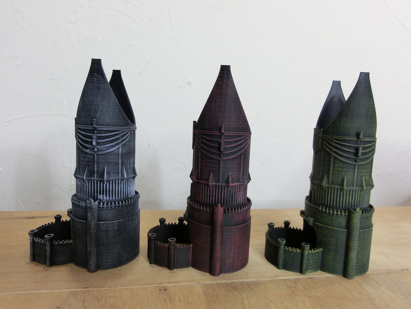 Pocket Barad-dur dice tower 3D Printed - lord of the rings - compatible with regular D20 size and below