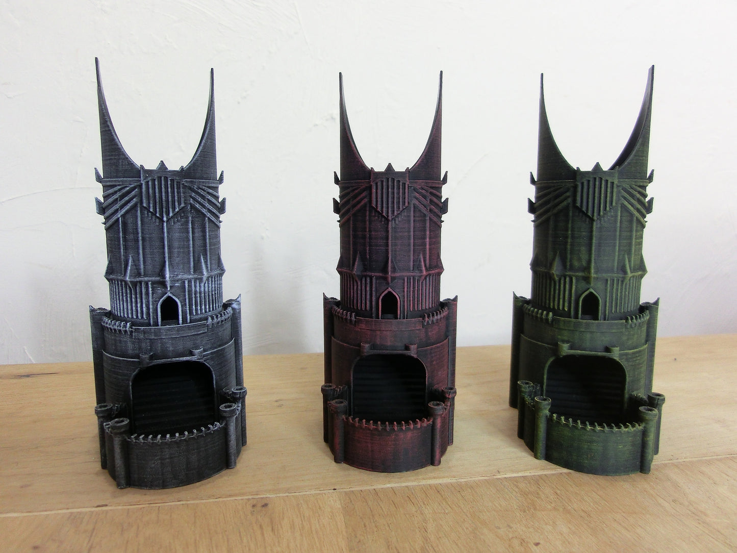 Pocket Barad-dur dice tower 3D Printed - lord of the rings - compatible with regular D20 size and below