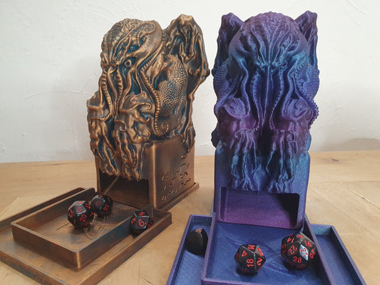 Cthulhu Idol Dice Tower - 3D printed in any colour you like - Can be personalised with text/logo!