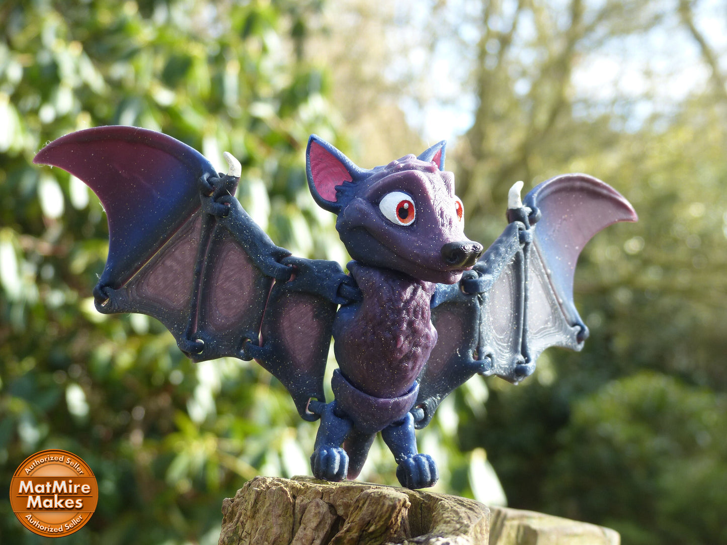 Flapping Fruit Bat - Articulated Flexible 3D Print. Professionally Hand painted finishing details