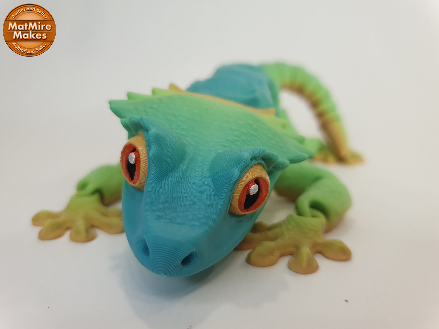 Crested Gecko Articulated Flexi 3D print - Professionally Hand painted, can be printed any colour you like! Frog butt and regular tails